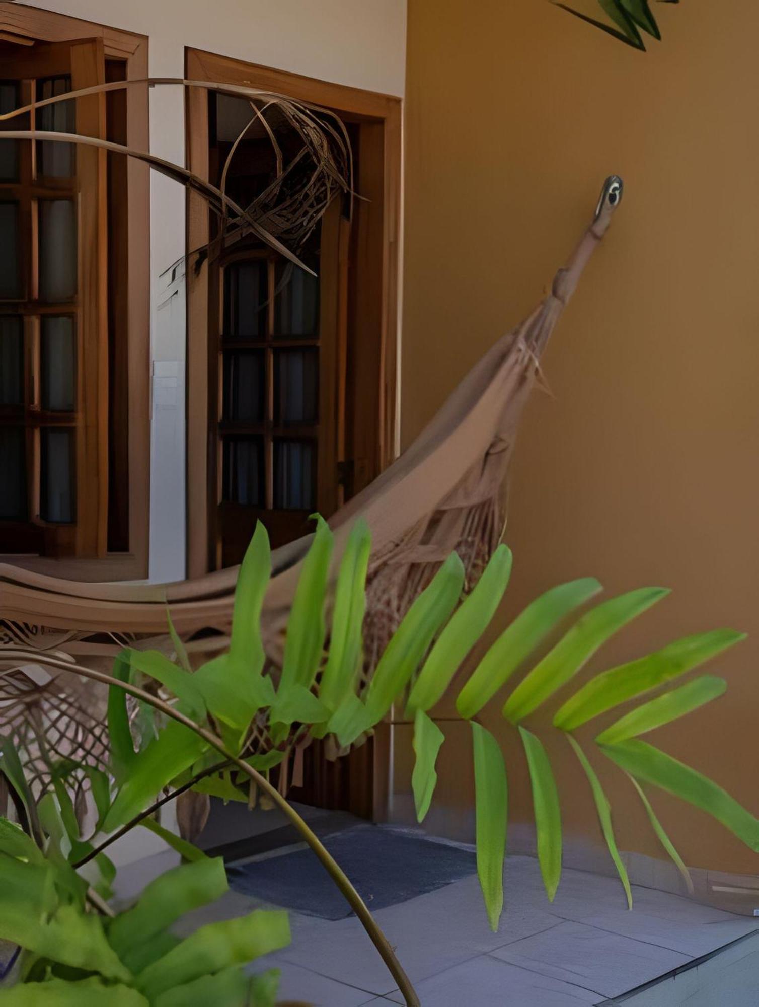 Em Frente A Praia De Taperapuan; Piscina; 1 Quarto; Wifi 300 Mbs; Estacionamento Gratuito 1 Veiculo Porto Seguro Exteriér fotografie