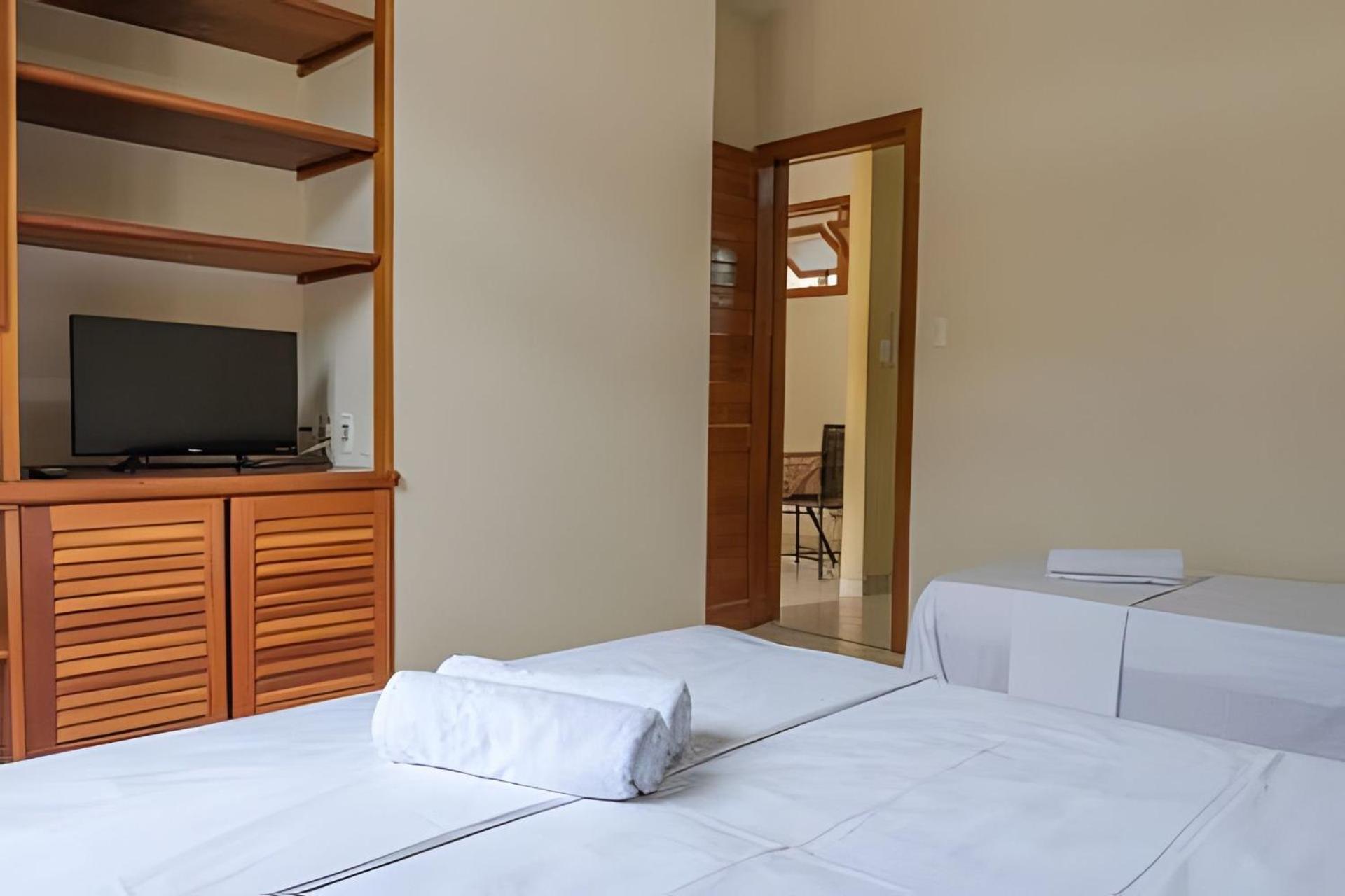 Em Frente A Praia De Taperapuan; Piscina; 1 Quarto; Wifi 300 Mbs; Estacionamento Gratuito 1 Veiculo Porto Seguro Exteriér fotografie