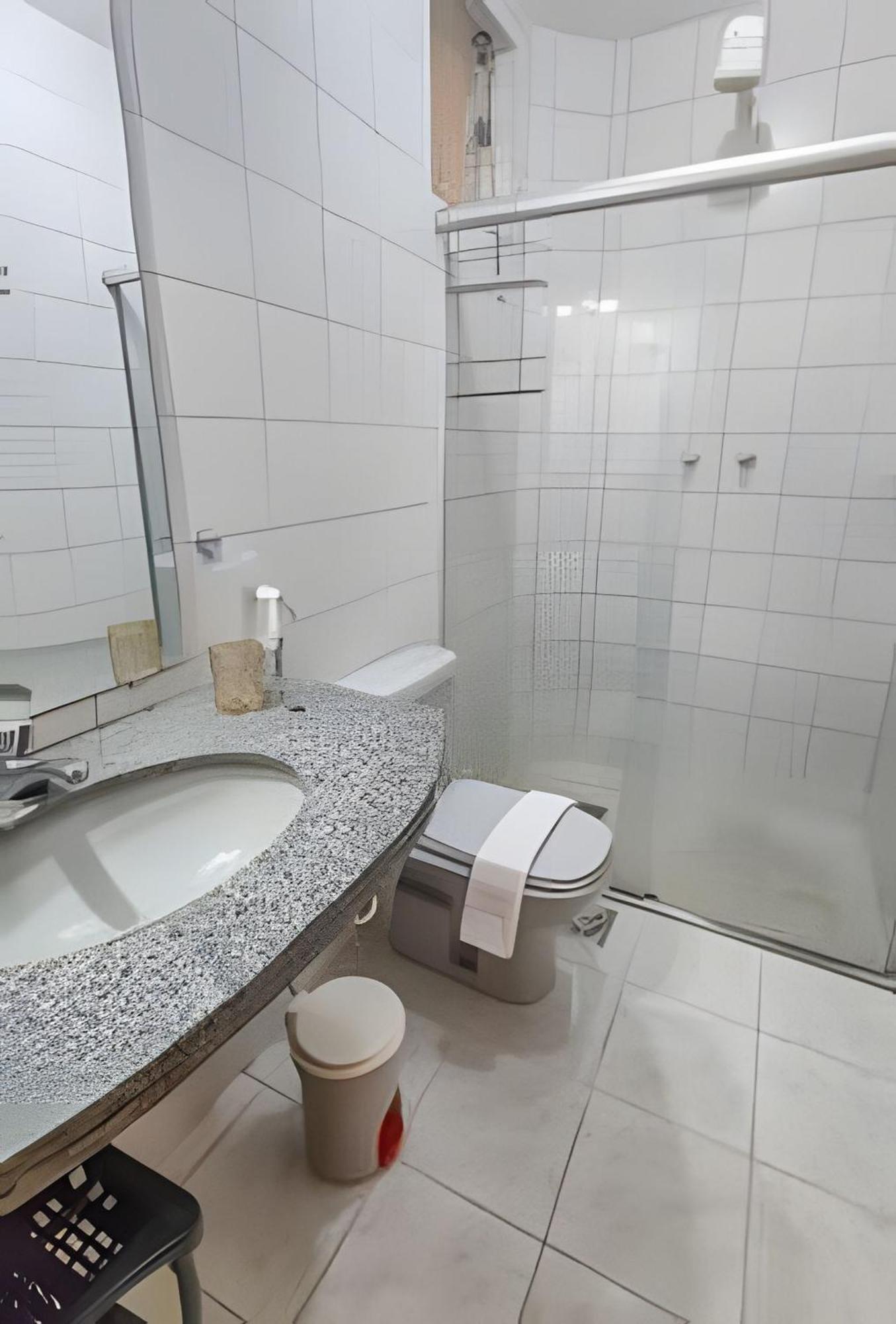 Em Frente A Praia De Taperapuan; Piscina; 1 Quarto; Wifi 300 Mbs; Estacionamento Gratuito 1 Veiculo Porto Seguro Exteriér fotografie