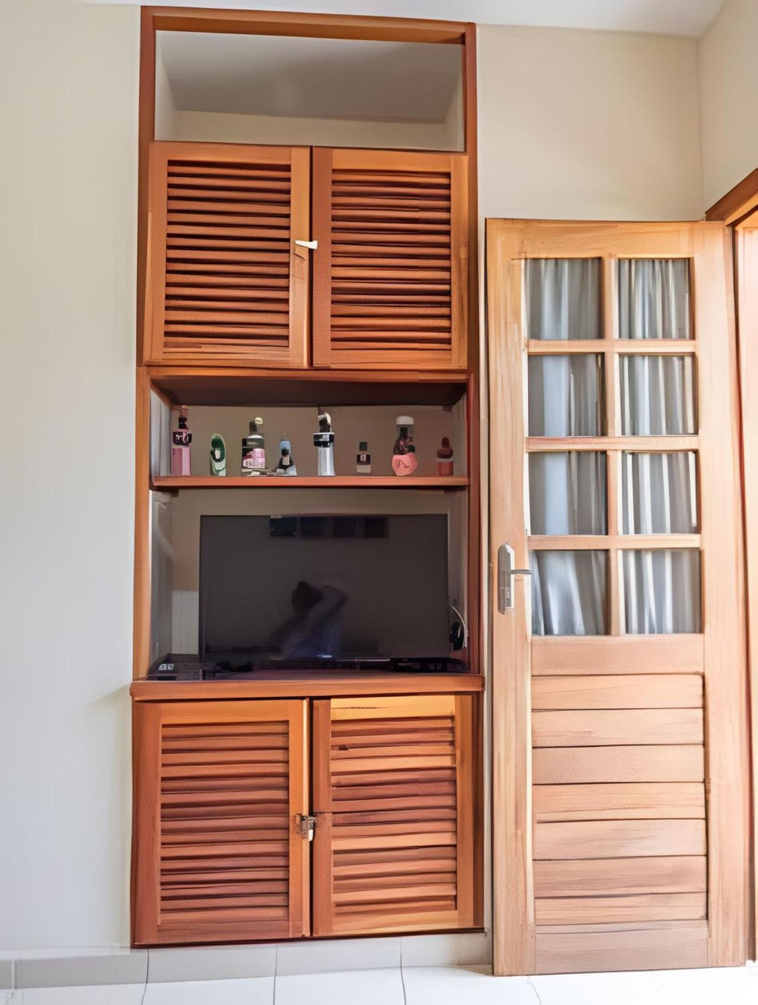 Em Frente A Praia De Taperapuan; Piscina; 1 Quarto; Wifi 300 Mbs; Estacionamento Gratuito 1 Veiculo Porto Seguro Exteriér fotografie